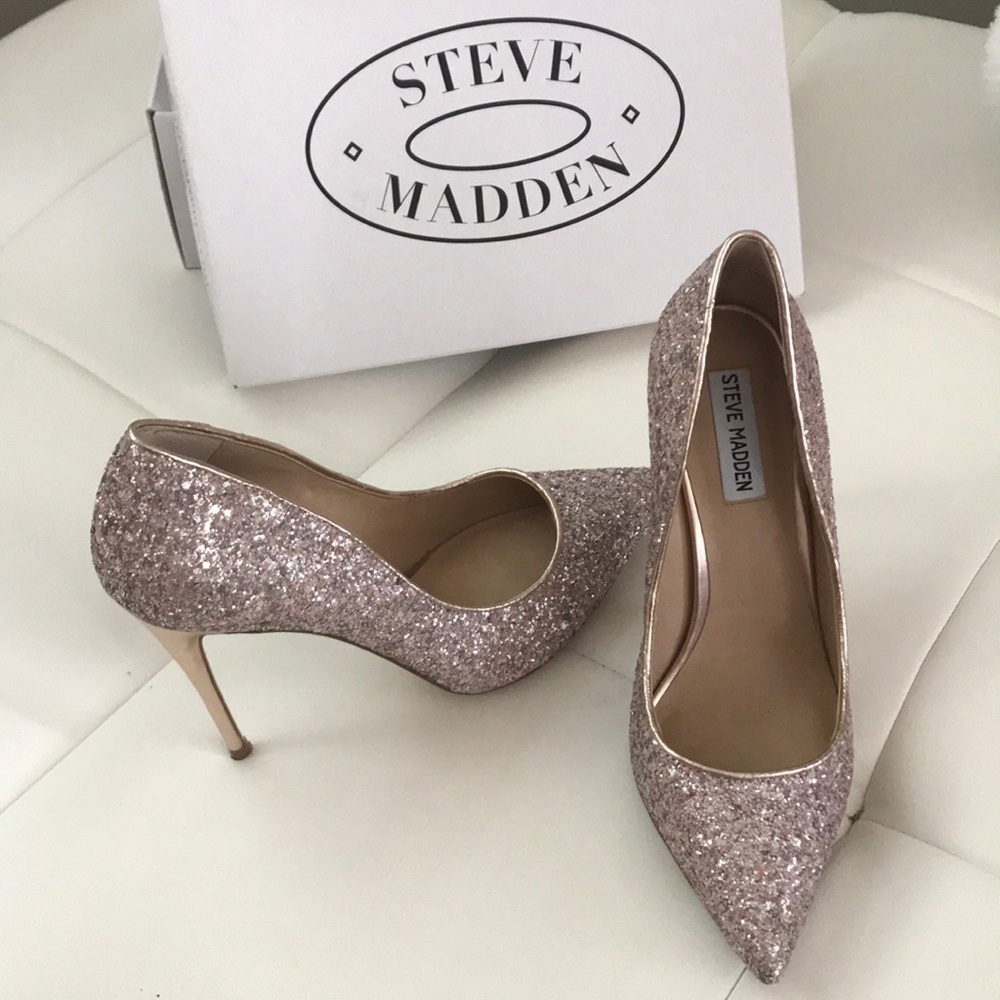Steve Madden Daisy Pump Sparkly Pink